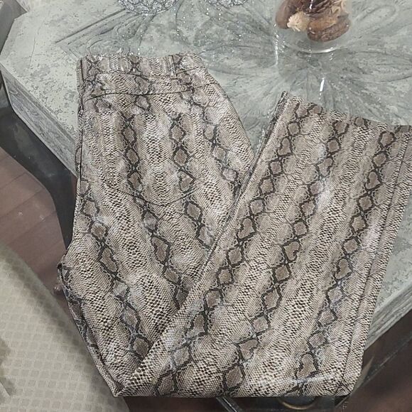 zara Snake Print Modern Pants - Picture 5 of 6